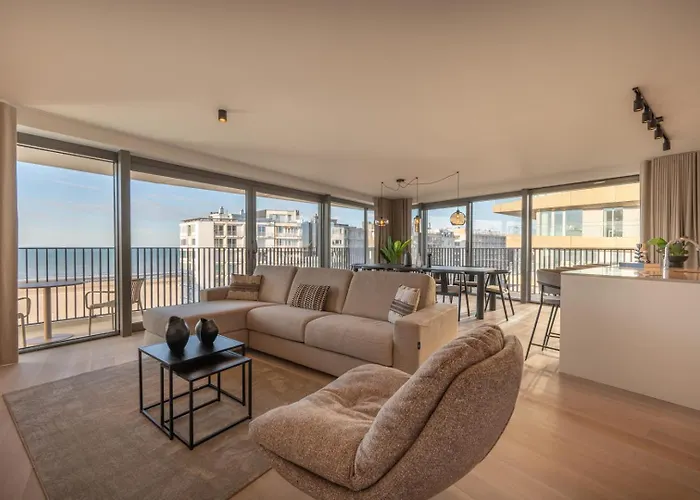 Appartement Seaview With Parking & Balcony Oostende