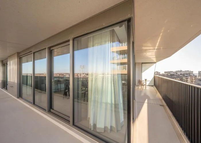 Seaview With Parking & Balcony * Oostende