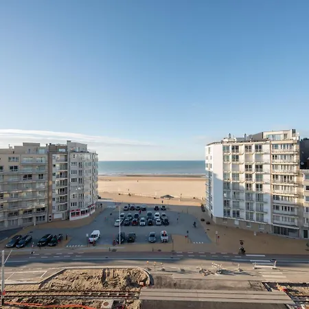 Apartment Seaview With Parking & Balcony